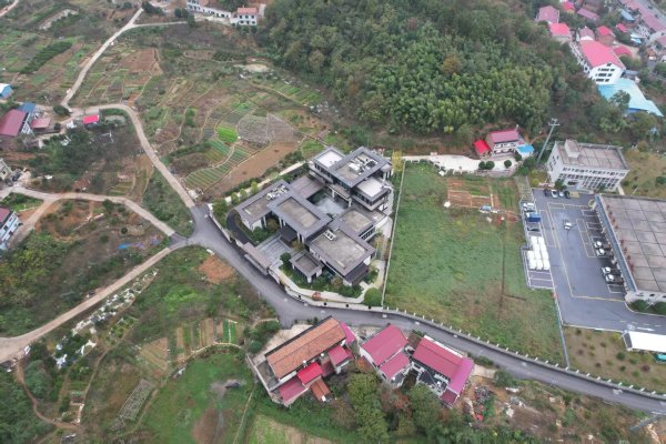 配资网炒股股票 5000平别墅酒店在耕地上违建？衡阳一镇政府回应：不是耕地，是县烟草局土地