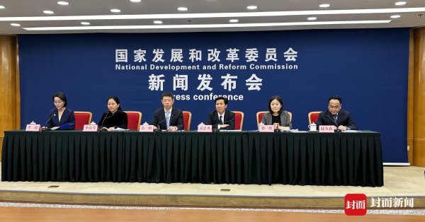 配资平台股票 国家发展改革委：已向证监会推荐18个民间投资项目 14个已发行上市