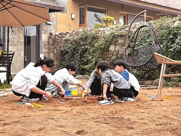 配资炒股利息 山东省临沂市沂水县诸葛镇北黄家庄村：沂水畔迎来红火订单